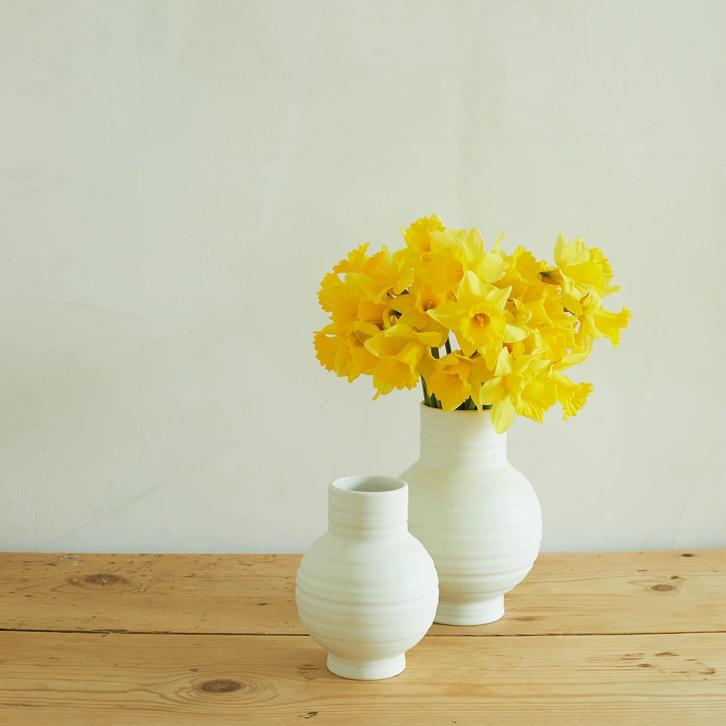 Essential Ceramic Vase in Bone - Large